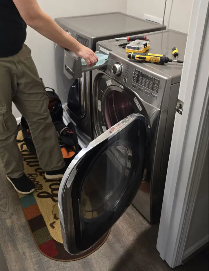 Washer Door Fix in Carmel